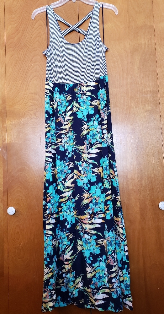 Mudd Tropical Floral Print Maxi Dress